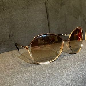 Rare Gucci shades 😎